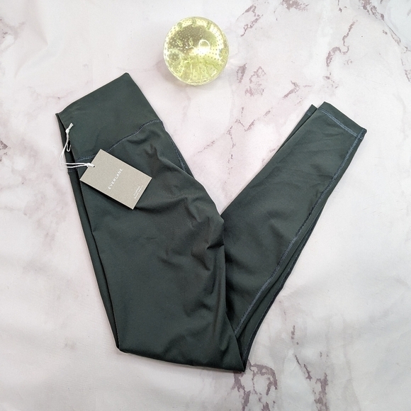 Everlane Leggings Size Small The Perform Legging Pine Green Regular 28 ReNew - Picture 3 of 12